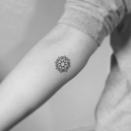 Smart Minimalist Tattoo Ideas That Will Inspire You To Get Inked