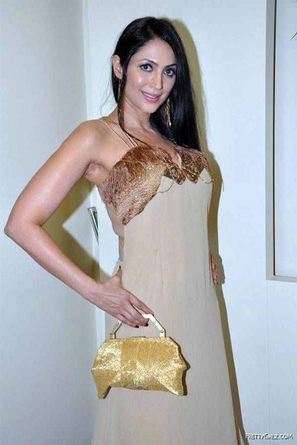 Gorgeous Kalpana Pandit Latest Pictures